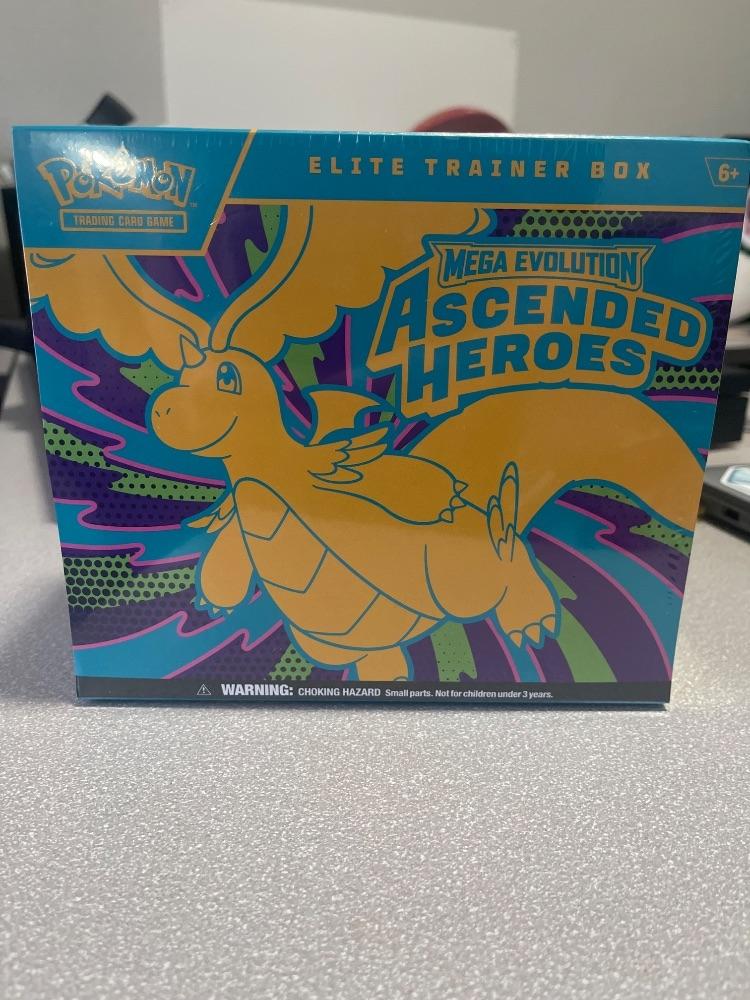 POKEMON Ascended Hero’s ETB