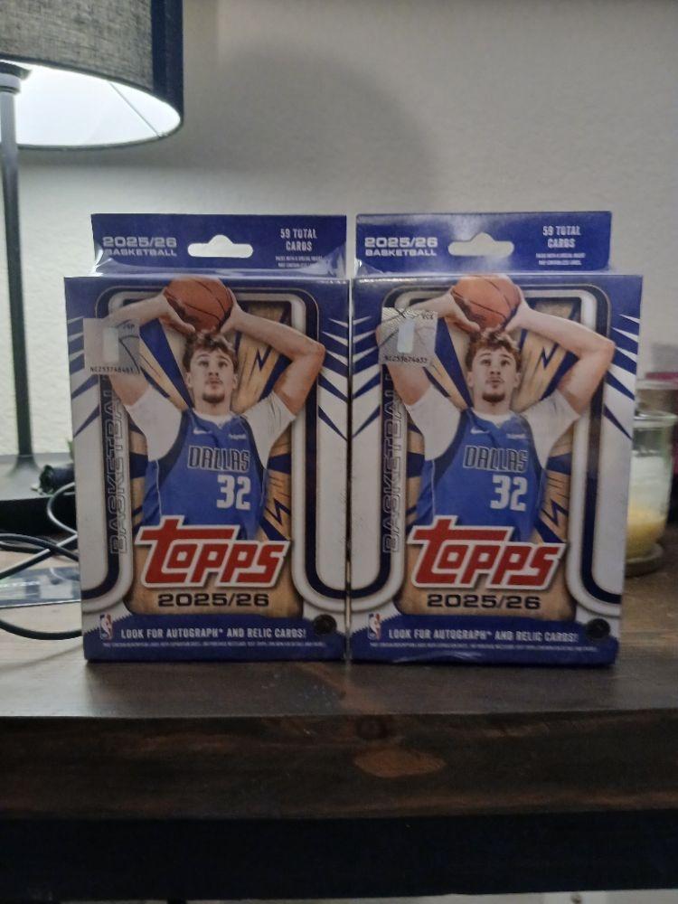 (2) 2025 Topps Basketball hang