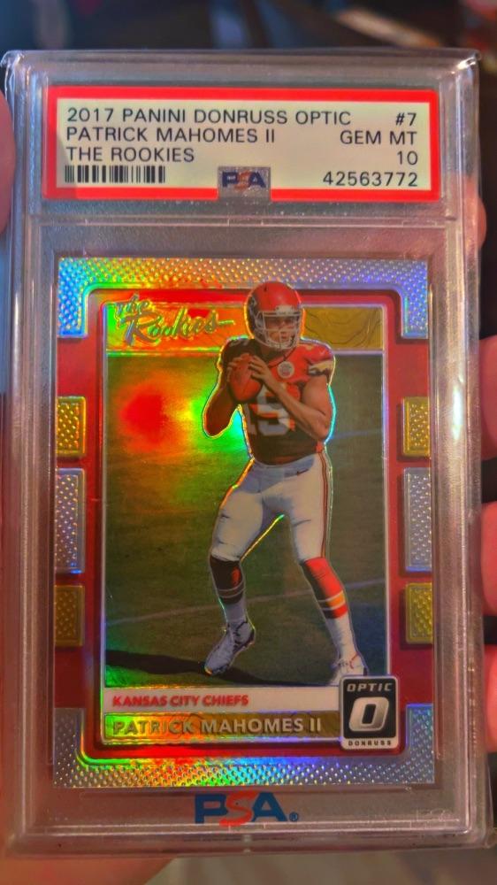 2017 Mahomes The Rookies PSA10